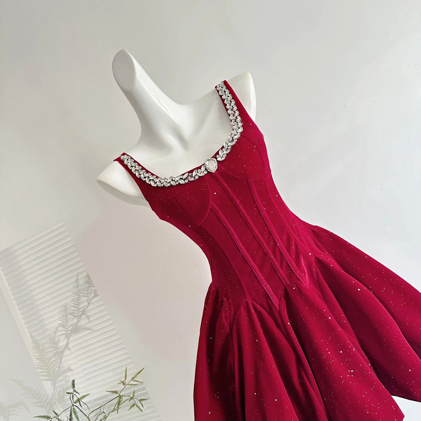 Vestido Crimson Jewel