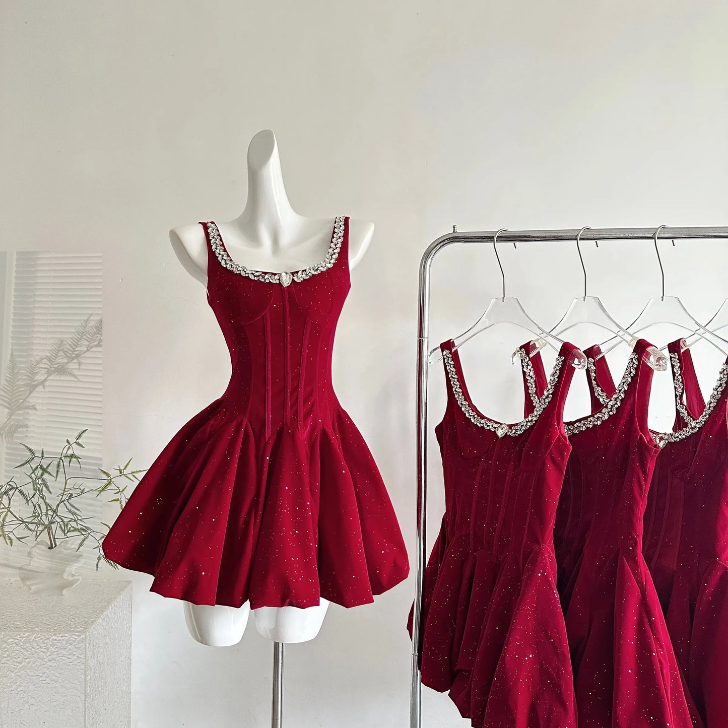 Vestido Crimson Jewel