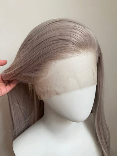 Translation missing: es.Lace Front 13x4 Silver Whisper