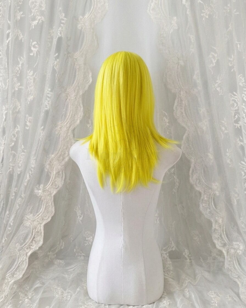 Volt Yellow Layer Short Wig