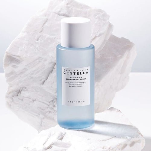 SKIN1004 Madagascar Centella Hyalu-Cica Brightening Toner